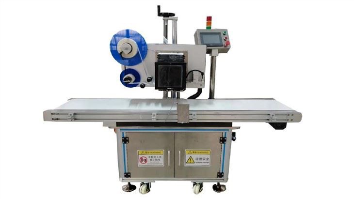 Mesin Aplikator Label Kotak